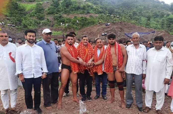 Wrestlers Surjit Singh and Yudhbir Share Top Honors at 70th Annual Dali (Kalakote) Dangal