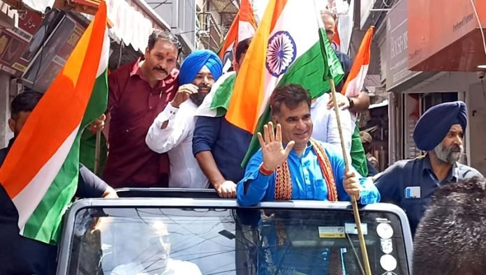 Ravinder Raina and BJP Leaders Lead Tiranga Yatra in Poonch