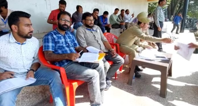 Over 7,000 Polling Staff, Thousands of Security Personnel Deployed for Phase 2 of Central Kashmir Assembly Elections